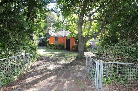 Signal Cottage - Accommodation QLD 1