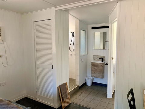 Roamer Magnetic Island Koala Park - Formerly Selina Magnetic Island - Accommodation QLD 4