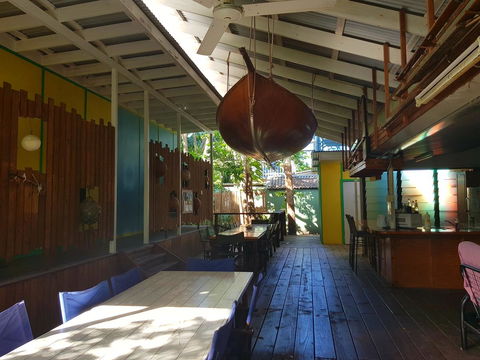 Arcadia Beach Guest House And Car Hire - Accommodation QLD 36
