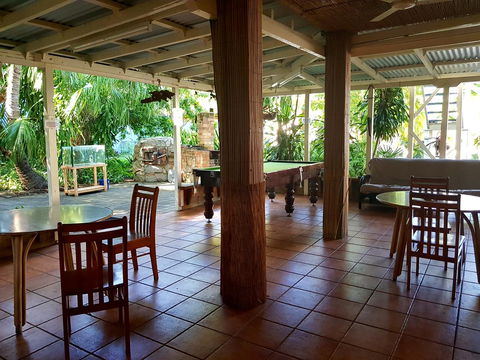 Arcadia Beach Guest House And Car Hire - Accommodation QLD 32
