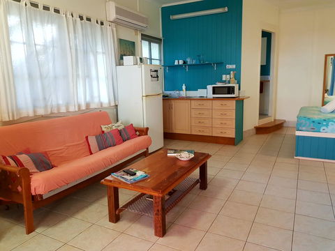 Arcadia Beach Guest House And Car Hire - Accommodation QLD 31