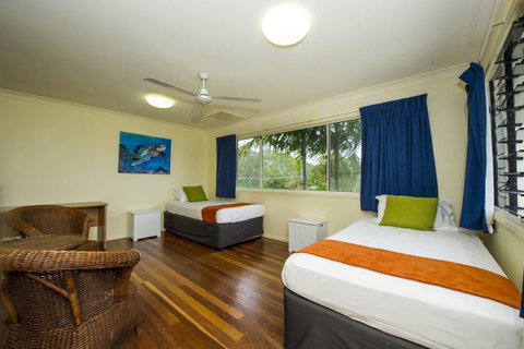 Manyana, 3 Opalia Court - Accommodation QLD 7