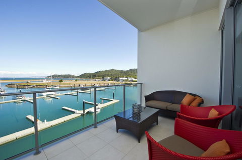 Blue On Blue Apartment 933 - Accommodation QLD 10