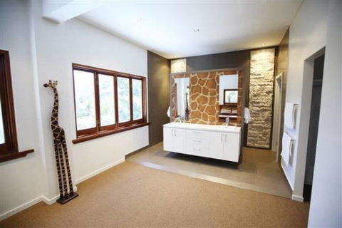 Nahmahlu - Accommodation QLD 3