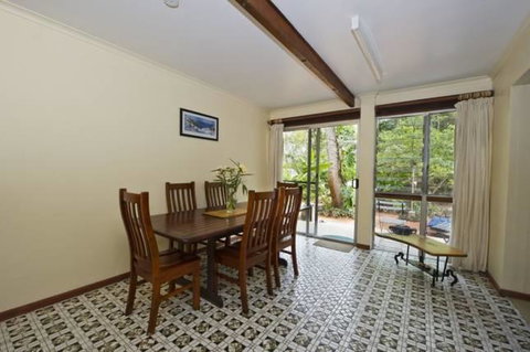 Magnetic Island Holiday House - Accommodation QLD 6