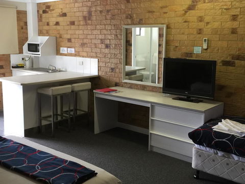 Bribie Waterways Motel - Accommodation QLD 31