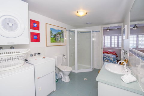 Samarinda Jewel By The Sea - Accommodation QLD 3