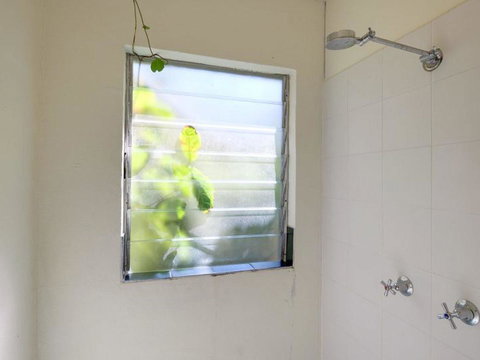 Eddies Place - Accommodation QLD 11