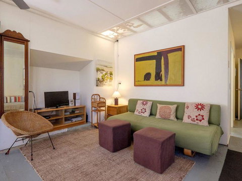 Eddies Place - Accommodation QLD 14