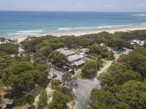 Manta Lodge YHA & Scuba Centre - Accommodation QLD 2