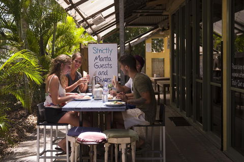 Manta Lodge YHA & Scuba Centre - Accommodation QLD 7