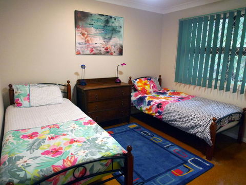 Gone Fishin - Accommodation QLD 12