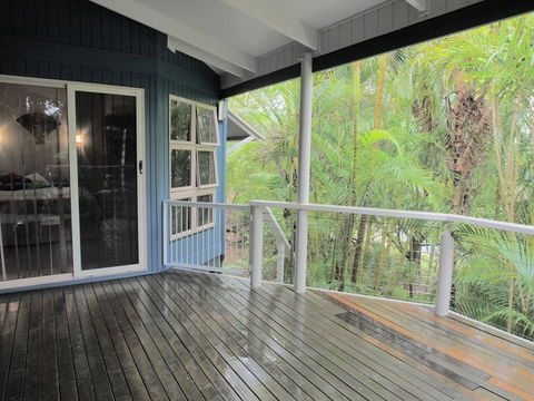 Gone Fishin - Accommodation QLD 8