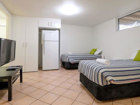 Beachies 3 - Accommodation QLD 16