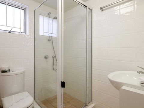 Beachies 3 - Accommodation QLD 1