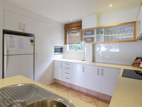 Beachies 3 - Accommodation QLD 13