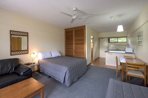Anchorage On Straddie - Accommodation QLD 34