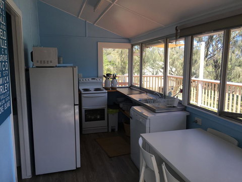 Noona - Accommodation QLD 9