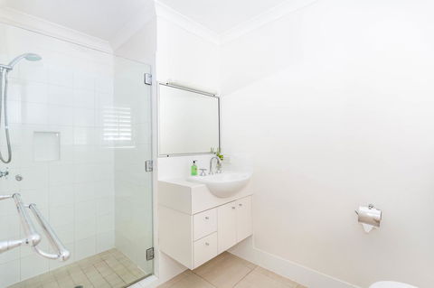 Seychelles Up - Accommodation QLD 25