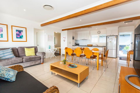 Seychelles Up - Accommodation QLD 15