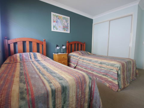 Barn Down - Accommodation QLD 7