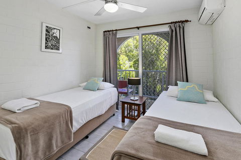 13 The Islander Resort - Accommodation QLD 4