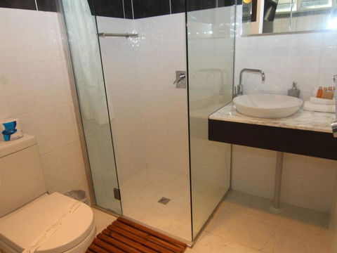 Portofino Unit 5 - Accommodation QLD 2