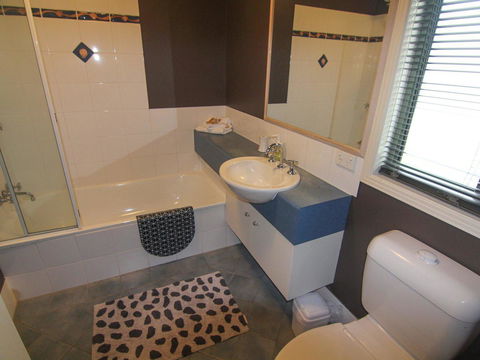 17 Pt Lookout Beach Resort - Accommodation QLD 7