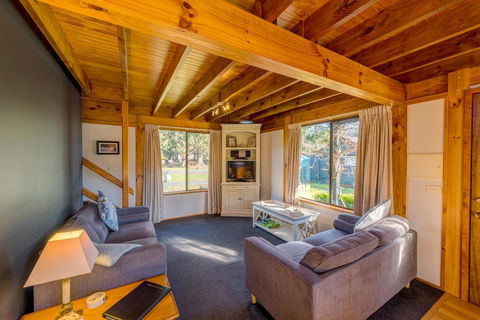 Parnella Adventure Bay, Bruny Island - Accommodation QLD 1