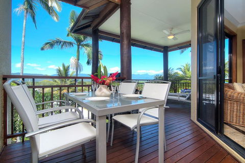 #8 The Point Apartments - Port Douglas - Accommodation QLD 0