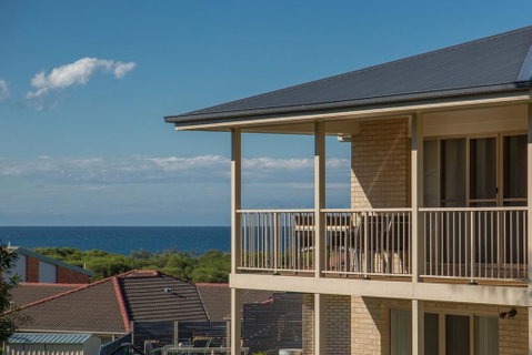 'Banksia Atura' At Tura Beach - Accommodation QLD 1