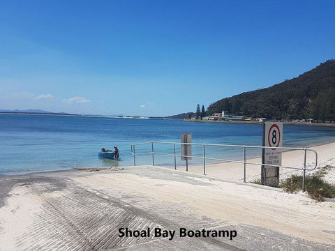'Beach Break 1', 1/10 Lionel Street - Upstairs Unit With Aircon - Accommodation QLD 3