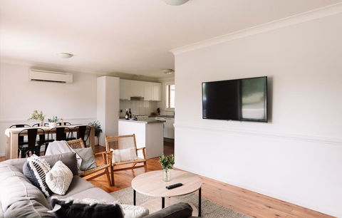 'Comfy & Cosy' - Close To Hospital, Cadia And Early Riser CafÃ© - Accommodation QLD 1