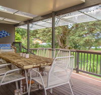 'RIVERSIDE RETREAT' 544 Ocean Drive North Haven - Accommodation QLD