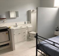 'Tranquil moments on Macleod' - Accommodation QLD