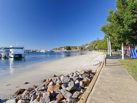 1 'Teramby Court' 104 Magnus Street - In Nelson Bay CBD - Accommodation QLD 1