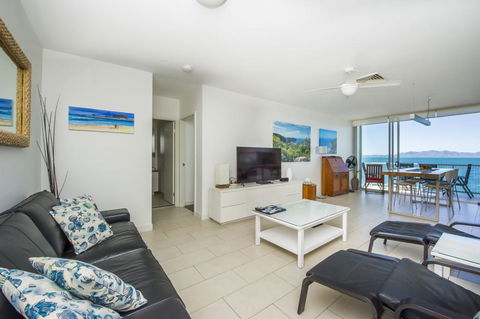 1 Bright Point Apartment 5102 - Accommodation QLD 0