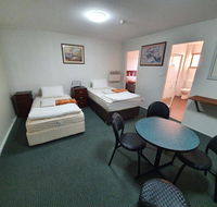 1 Lakeview Plaza - Accommodation QLD