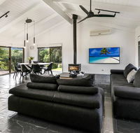 1 Oak - Rye Back Beach Accommodation - Accommodation QLD