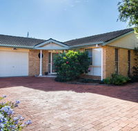 1/4 Huntly Close - Accommodation QLD