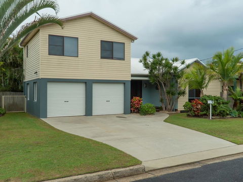 10 Bellgrove Street - Sawtell, NSW - Accommodation QLD 0