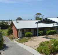100 on Myer - Accommodation QLD