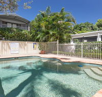 11 'Seashells' 21-23 Magnus Street - pool lift aircon - Accommodation QLD