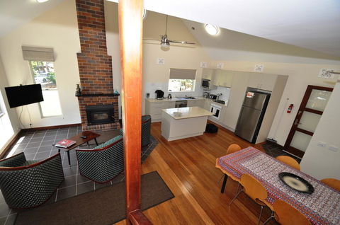 11 Barkala St. Dalmeny - Accommodation QLD 1