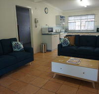 11 Bomburra Court - Rainbow Beach Comfortable Beach House Plenty of boat parking - Accommodation QLD