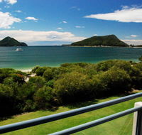 12 'Ocean Shores' 27 Weatherly Cl - Waterfront Unit with Sensational Water Views WIFI  Air Conditioning - Accommodation QLD
