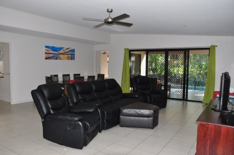 12 Satinwood Drive - Family Home With Swimming Pool Located In Natural Bushland And Close To Beach - Accommodation QLD 1