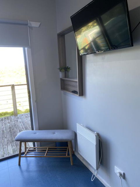 13th Apostle Backpackers - Accommodation QLD 0