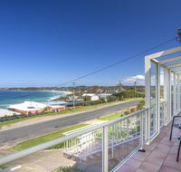 143 Mitchell Pde - Magnificent Outlook - Accommodation QLD