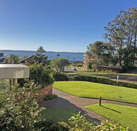 15 'The Commodore' 9-11 Donald Street - great unit only a short walk to CBD - Accommodation QLD